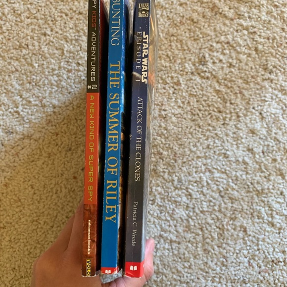 Star Wars, Spy Kids, and Riley Book Bundle - Picture 3 of 4